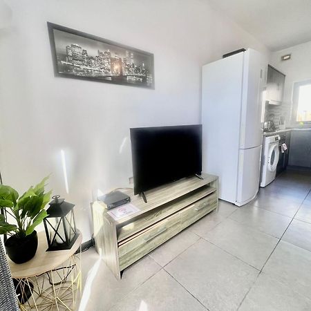 83/3-Lovely 1 Bedroom Penthouse Birkirkara Bagian luar foto