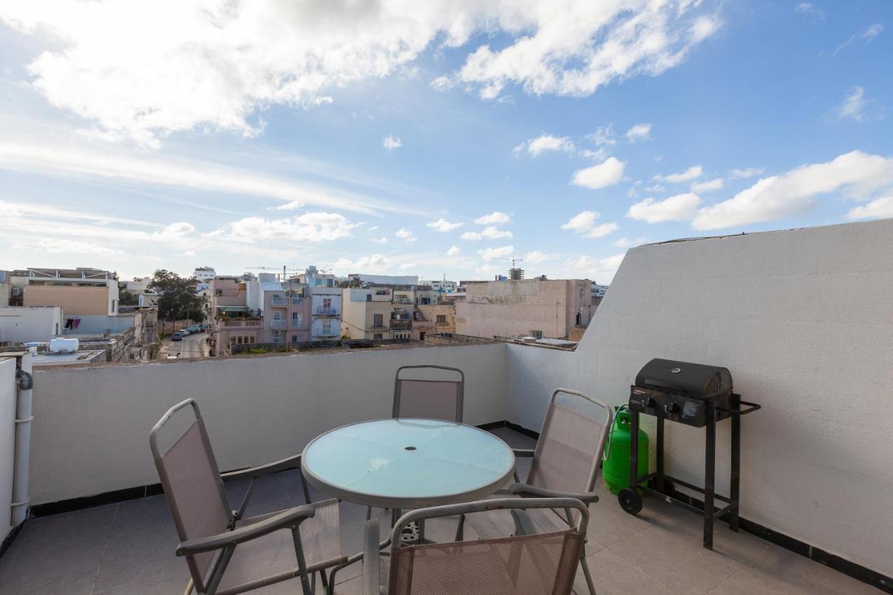 83/3-Lovely 1 Bedroom Penthouse Birkirkara Bagian luar foto